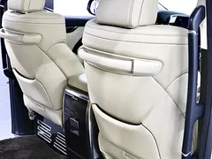 2021 Toyota Alphard Hybrid 2.5L Luxury, белый — фото 17