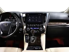 2021 Toyota Alphard Hybrid 2.5L Luxury, белый — фото 19