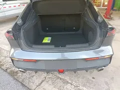 2022 Changan UNI-V 1.5T Premium — фото 19
