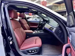2023 BMW 5 Series 530Li Premium M Sport Package, чёрный — фото 5