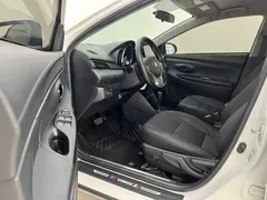 2022 Toyota Yaris L Zhixuan X 1.5L CVT Leading Plus, белый — фото 9