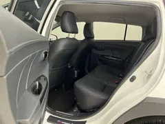2022 Toyota Yaris L Zhixuan X 1.5L CVT Leading Plus, белый — фото 10