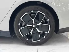 2024 Xiaomi SU7 RWD Long Range Smart Driving — фото 11