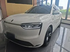 2026 Aito M7 EV Max 4WD 5-Seat, белый — фото 1
