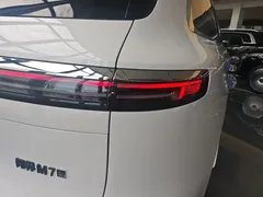 2026 Aito M7 EV Max 4WD 5-Seat, белый — фото 8