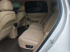 2026 Aito M7 EV Max 4WD 5-Seat, белый — фото 17