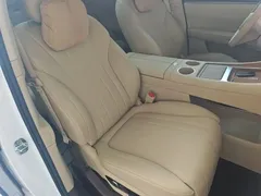 2026 Aito M7 EV Max 4WD 5-Seat, белый — фото 25