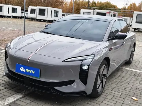 2025 Hongqi EH7 640 4WD