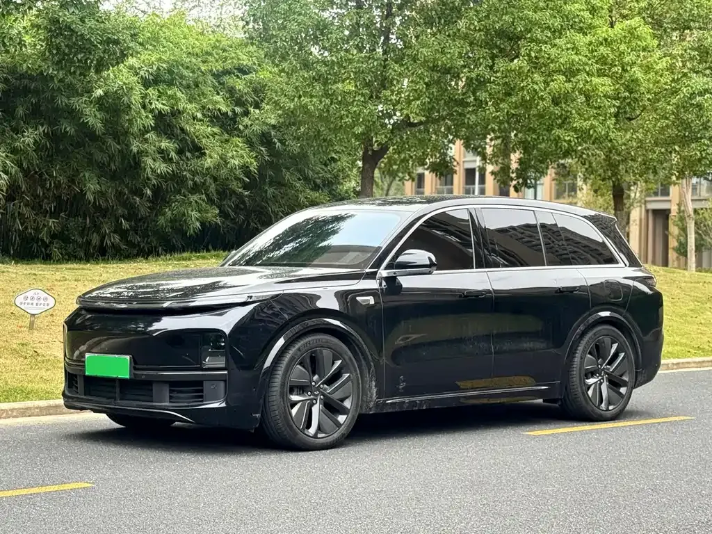 2024 Li Auto L8