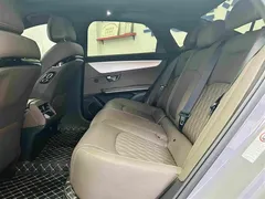2025 BYD Han EV 605km Premium — фото 23