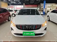 2022 Geely Emgrand 4th Gen 1.5L MT Luxury, белый — фото 3