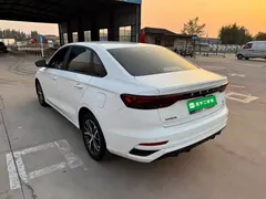 2022 Geely Emgrand 4th Gen 1.5L MT Luxury, белый — фото 5