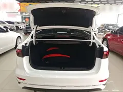 2022 Geely Emgrand 4th Gen 1.5L MT Luxury, белый — фото 19
