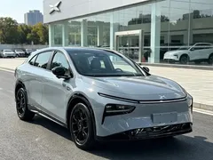 2025 Xpeng G7 702 Long Range Ultra — фото 2