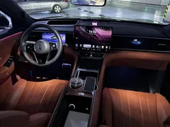 2026 Aito M7 EREV Ultra 4WD 5-seat 192-line Lidar, зелёный — фото 3
