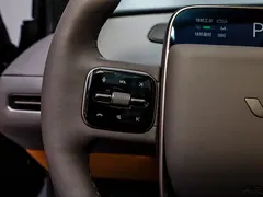 2025 Li Auto i6 4WD Standard, чёрный — фото 23