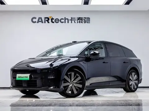 2025 Li Auto i6 4WD Standard