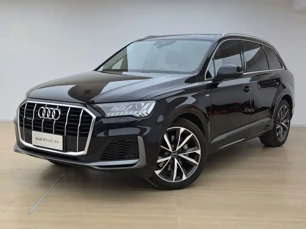 2021 Audi Q7 55 TFSI quattro S line Sport