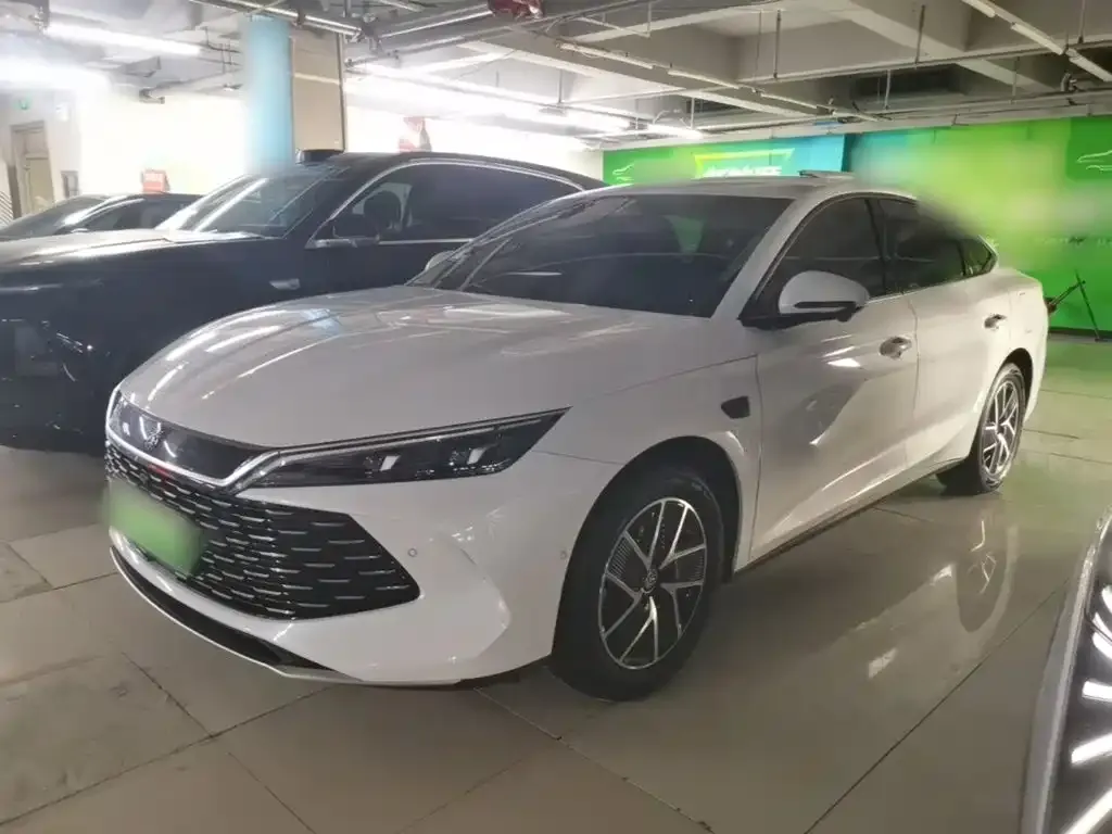 2026 BYD Qin L PHEV 128KM Leading
