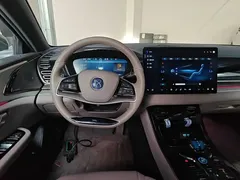 2025 BYD Han PHEV 125KM Premium, зелёный — фото 11