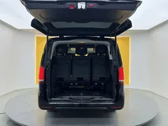 2022 Mercedes-Benz V-Class V 260 L Long Wheelbase Luxury, чёрный — фото 13