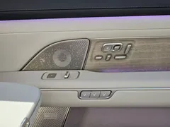 2026 Nio ES8 6-seat Executive Luxury, чёрный — фото 10