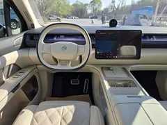 2026 Nio ES8 6-seat Executive Luxury, чёрный — фото 13