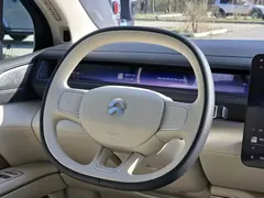 2026 Nio ES8 6-seat Executive Luxury, чёрный — фото 14