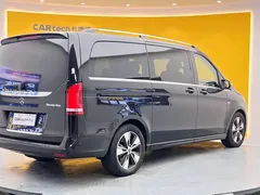 2022 Mercedes-Benz V-Class V 260 L Long Wheelbase Premium, чёрный — фото 4