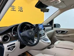 2022 Mercedes-Benz V-Class V 260 L Long Wheelbase Premium, чёрный — фото 30
