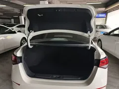 2022 Nissan Sylphy 1.6L XL CVT Enjoy, белый — фото 19