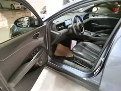 2024 BYD Seal 06 DM-i PHEV 80km Premium — фото 16