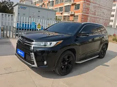 2018 Toyota Highlander 2.0T 2WD Premium 7-seat, чёрный — фото 1