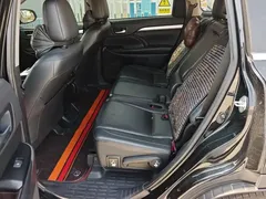 2018 Toyota Highlander 2.0T 2WD Premium 7-seat, чёрный — фото 11