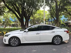 2022 Nissan Teana 2.0L XL-TLS, белый — фото 3
