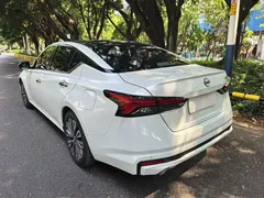 2022 Nissan Teana 2.0L XL-TLS, белый — фото 5