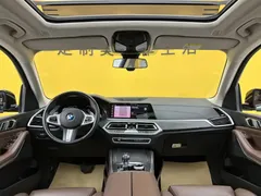 2021 BMW X5 M Sport Package, чёрный — фото 17