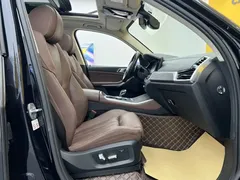 2021 BMW X5 M Sport Package, чёрный — фото 22