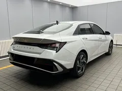 2023 Hyundai Elantra 1.5L CVT GLX Elite, белый — фото 6