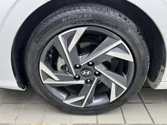 2023 Hyundai Elantra 1.5L CVT GLX Elite, белый — фото 20