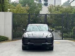 2023 Porsche Cayenne E-Hybrid 2.0T PHEV, чёрный — фото 2