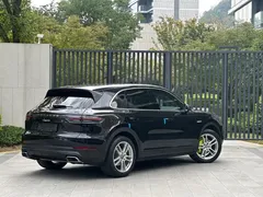 2023 Porsche Cayenne E-Hybrid 2.0T PHEV, чёрный — фото 4