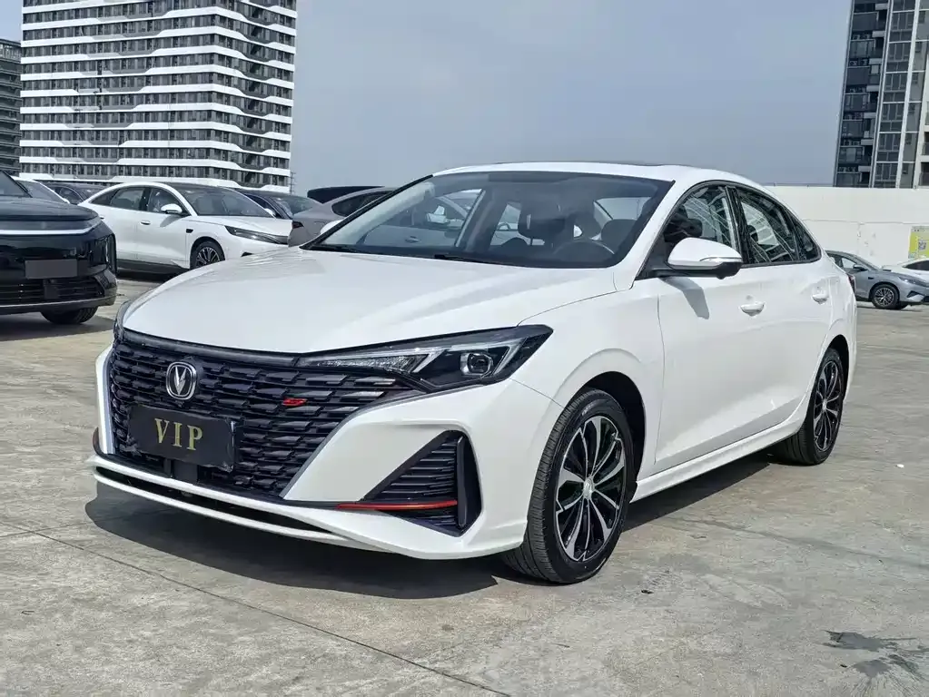 2022 Changan Eado PLUS 1.4T GDI DCT Premium
