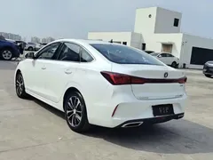 2022 Changan Eado PLUS 1.4T GDI DCT Premium, белый — фото 17