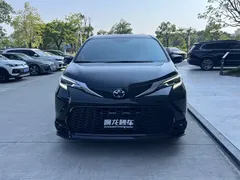 2023 Toyota Sienna 2.5L Hybrid Premium, чёрный — фото 2