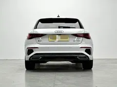 2022 Audi A3 Sportback 35 TFSI Fashion Sport, белый — фото 8