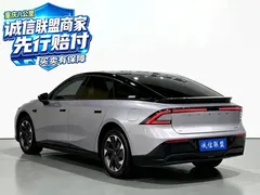 2024 Xpeng P7+ Long Range Max — фото 7