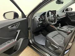 2022 Audi Q2L 35 TFSI Sport — фото 8