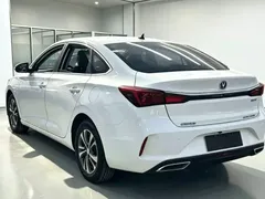2021 Changan Eado PLUS Blue Whale NE 1.4T GDI DCT Premium, белый — фото 5