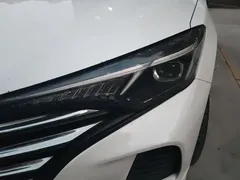 2022 Changan Eado PLUS 1.6L GDI CVT Luxury, белый — фото 5